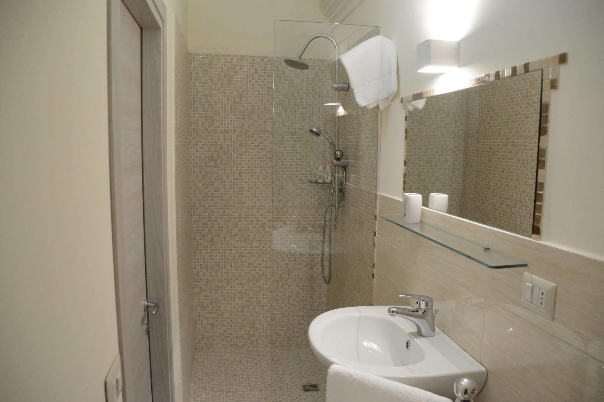 Catania Etnea Bed And Breakfast Bagian luar foto