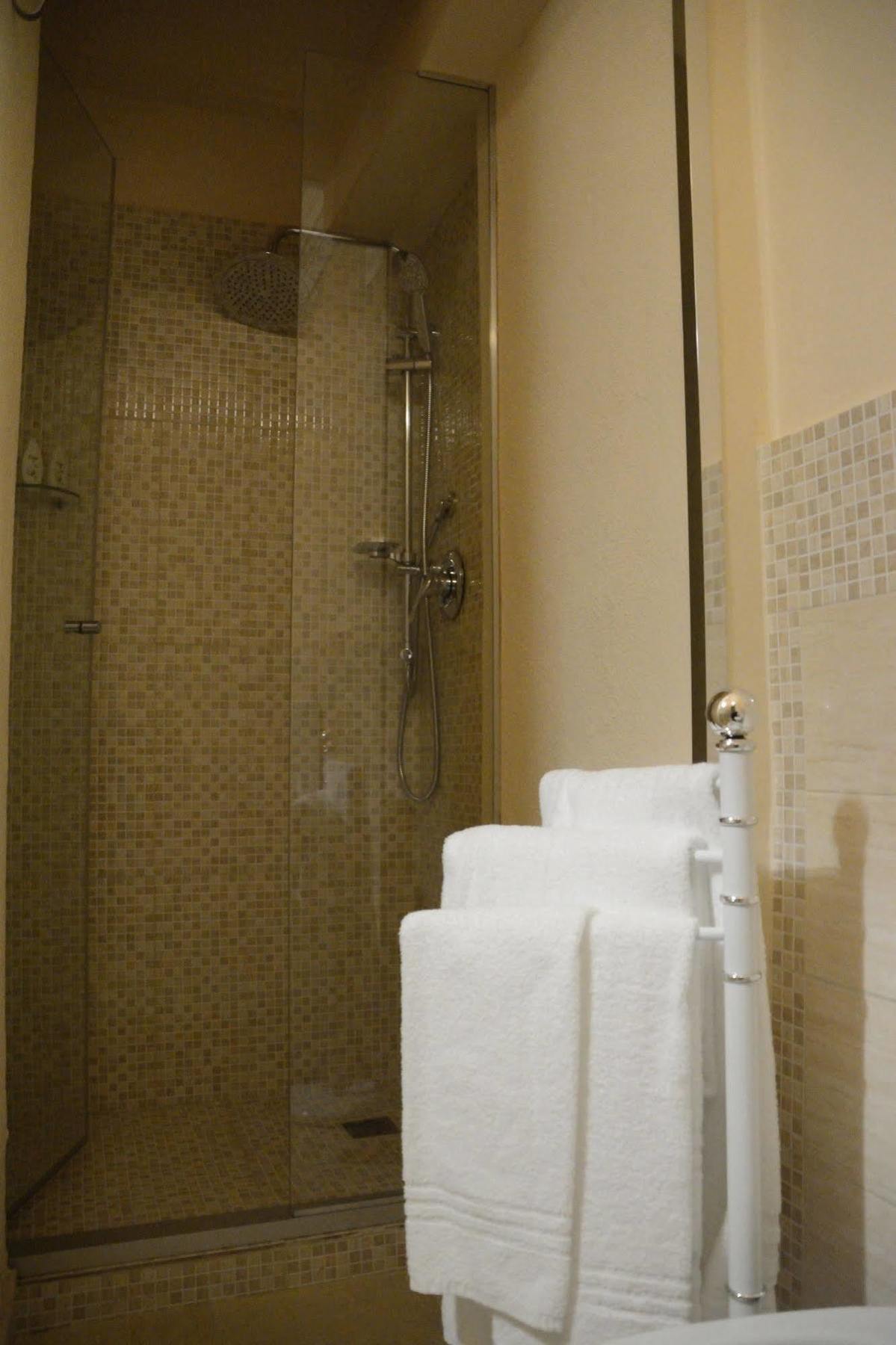 Catania Etnea Bed And Breakfast Bagian luar foto